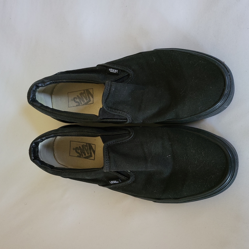 Black Vans men's 9